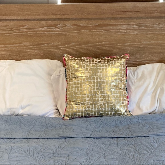 Lilly Pulitzer 18" x 18" Throw Pillow- Via Flora Print Front, Gold On Back - Picture 3 of 8